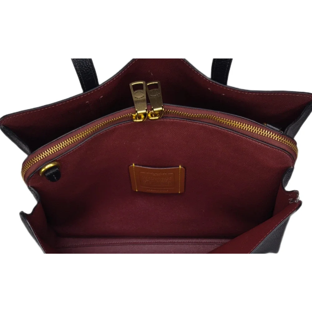 COACH Legacy Large Pebbled Leather Black Carryall 35 - Used/Good Condition - Picture 14 of 16